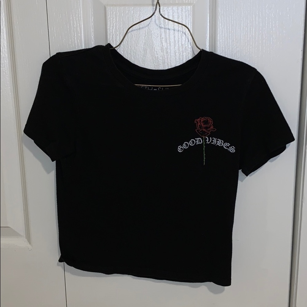 Good vibes t shirt